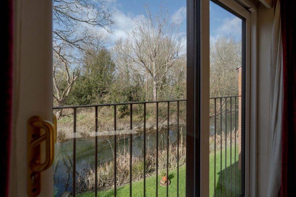 Property photo 3 of 14 Rear View