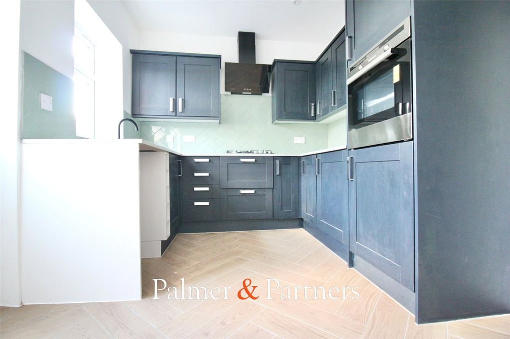 Property photo 2 of 14 Picture No. 09