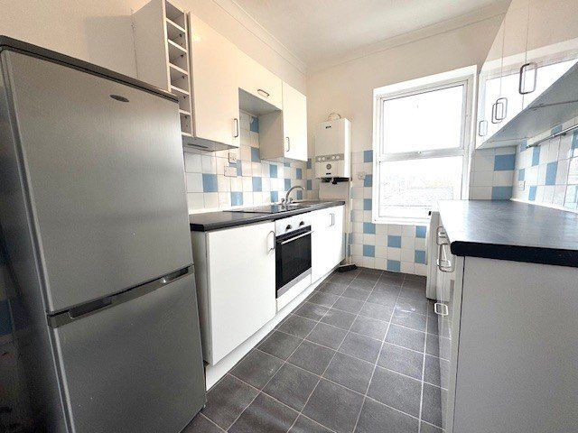 Property photo 3 of 5 Picture 3