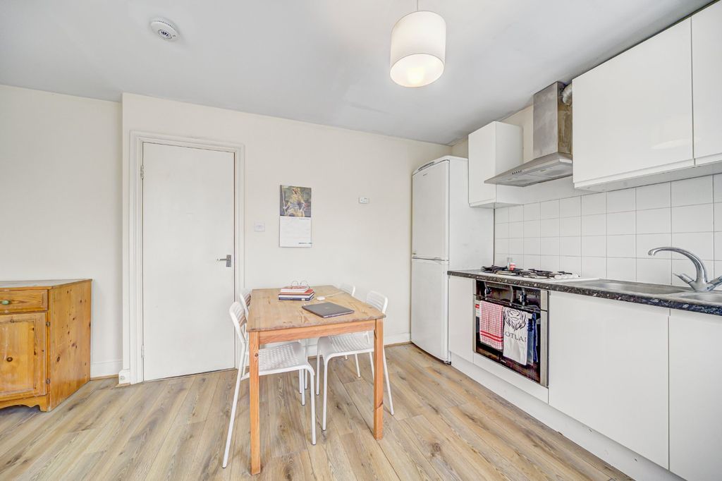 Property photo 3 of 10 Picture No. 09