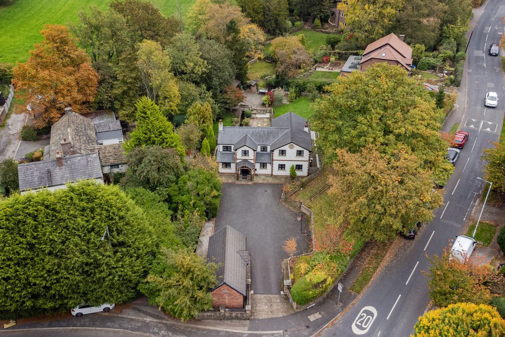 Property photo 1 of 36