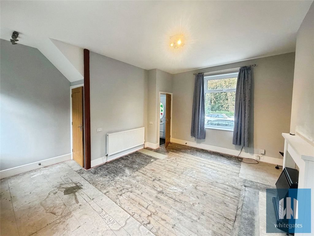 Property photo 3 of 17 Picture No. 15