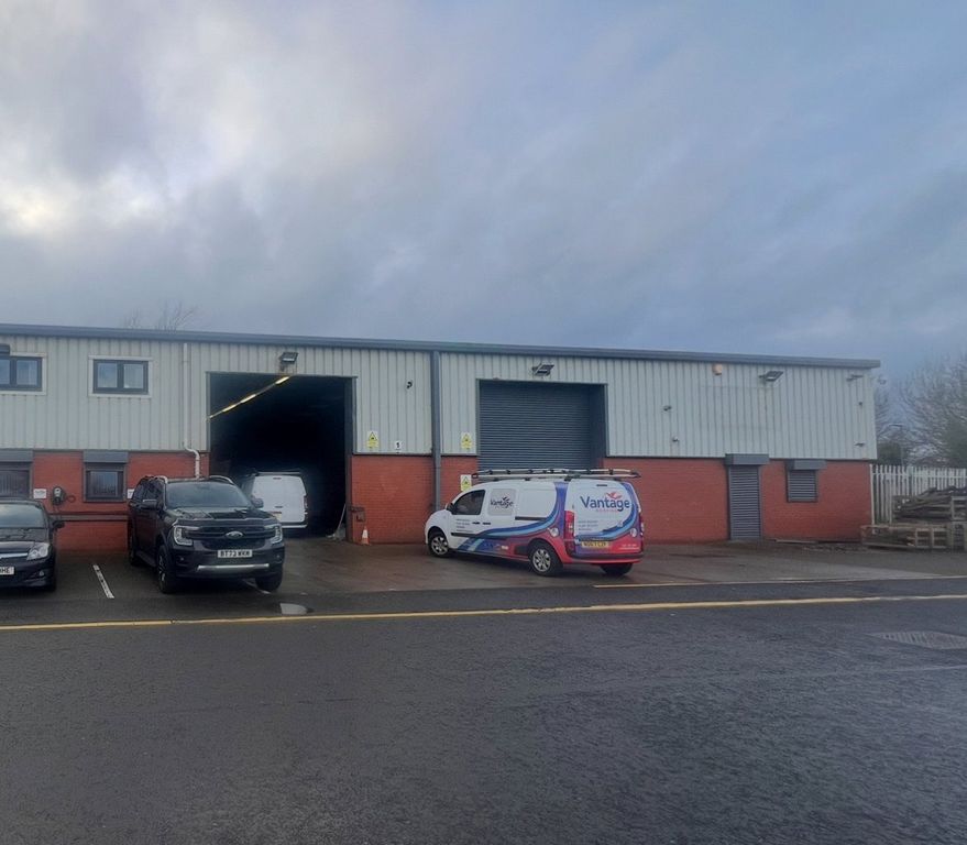 Property photo 3 of 3 Front