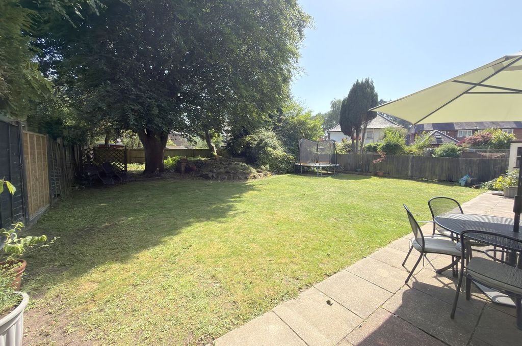 Property photo 3 of 18
