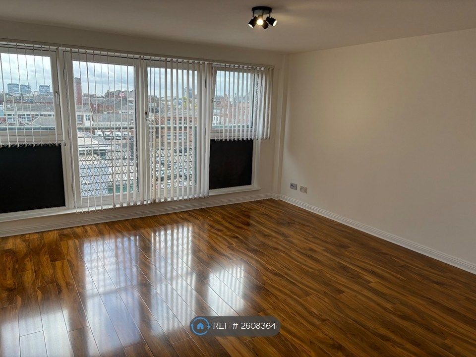Property photo 3 of 18