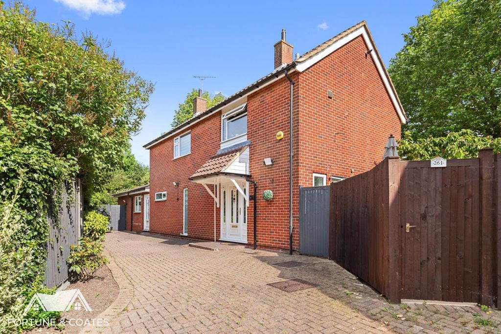 Property photo 1 of 34 Felmongers_35.Jpg