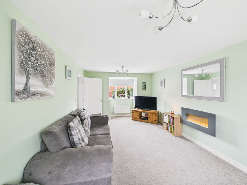 Property photo 2 of 21 4741524