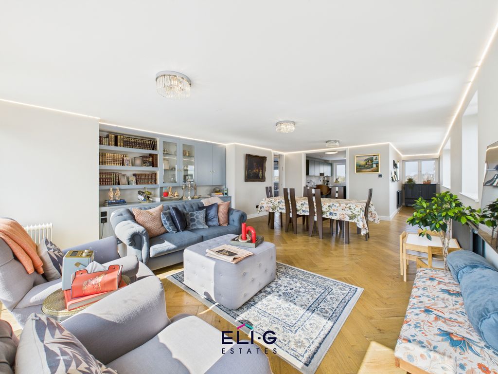 Property photo 3 of 15 Gallery