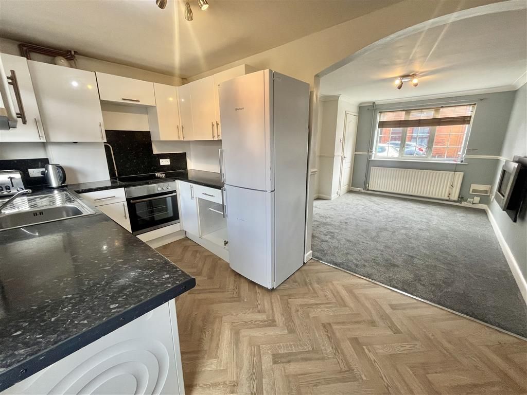 Property photo 3 of 13 Image