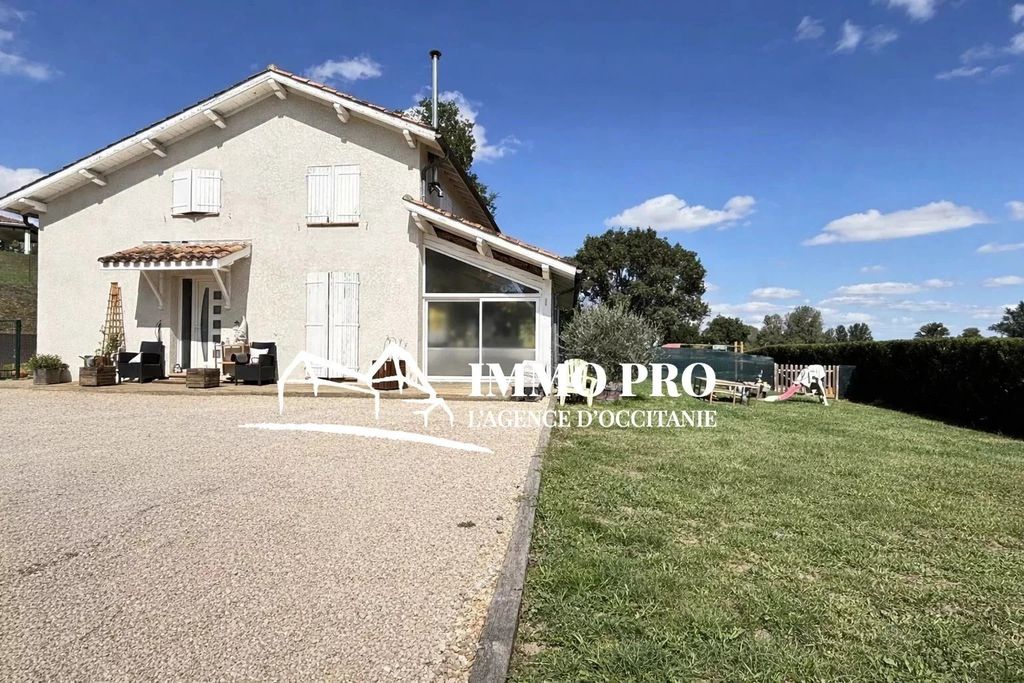 Property photo 1 of 7 10 Minutes From Samatan – Country House