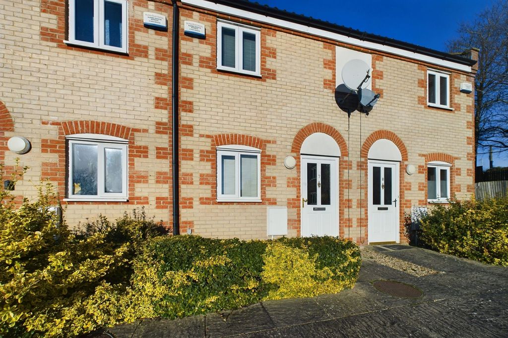 Property photo 1 of 7