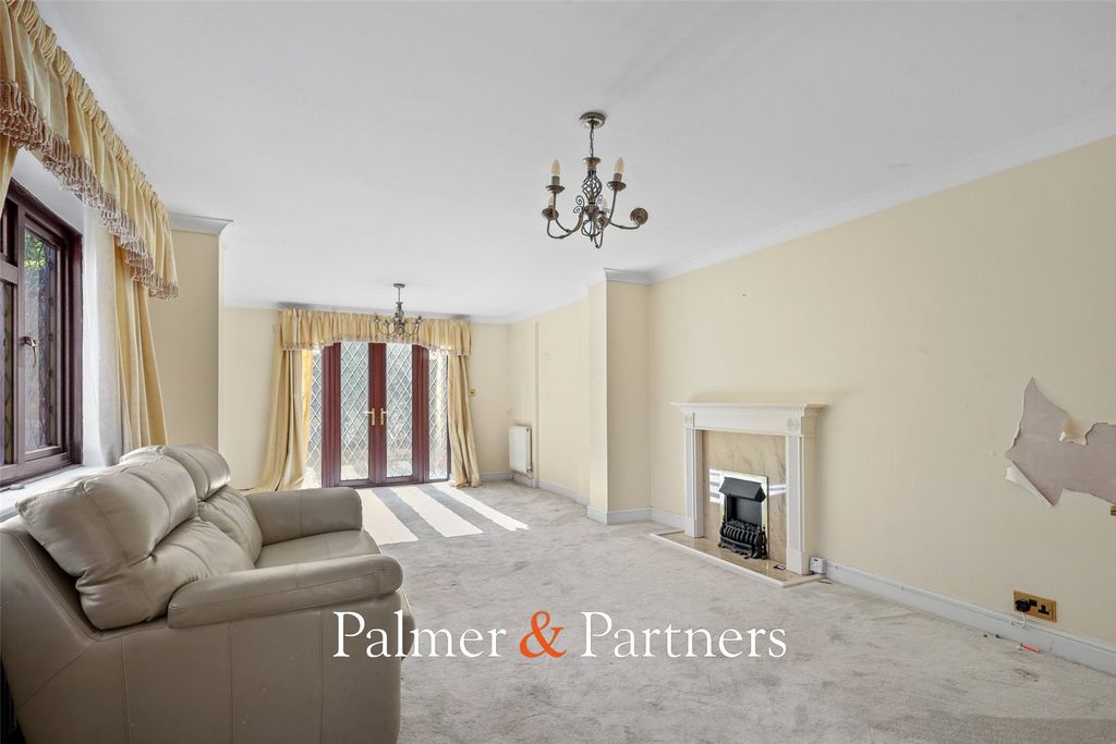 Property photo 2 of 24 Picture No. 04