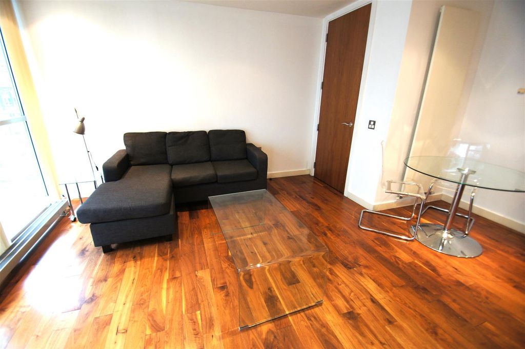 Property photo 1 of 41 Dsc04507