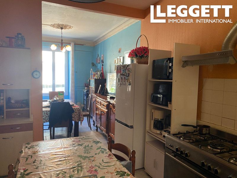 Property photo 3 of 10