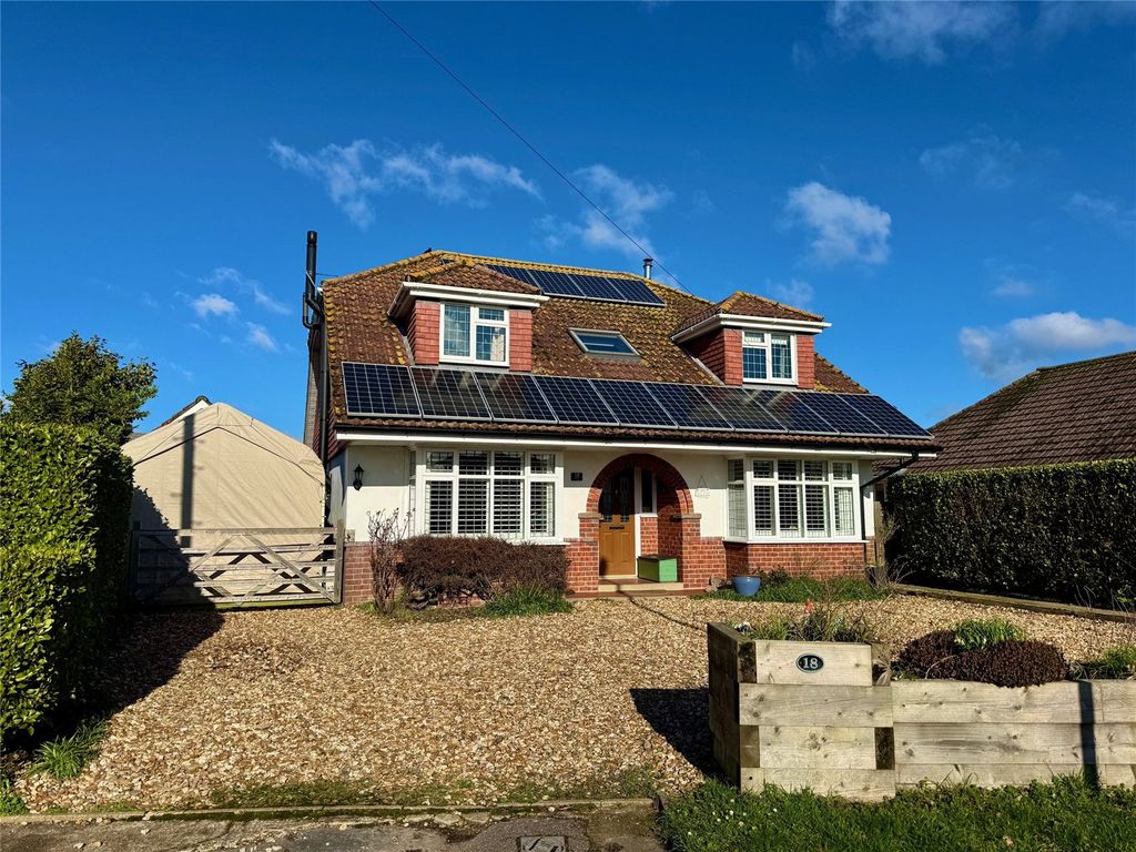 Property photo 1 of 19 Picture No. 21