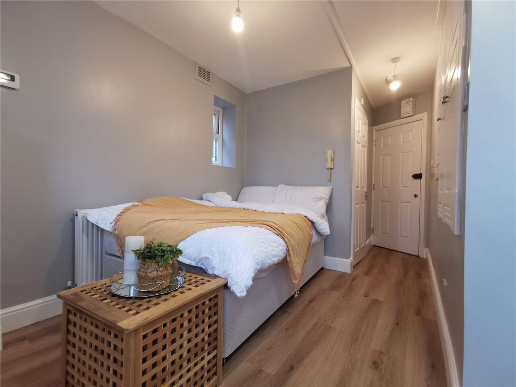 Property photo 1 of 7 Picture No. 03