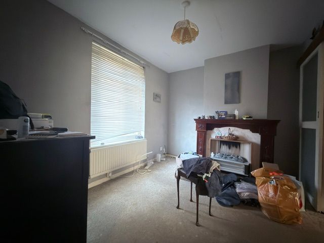Property photo 3 of 12 Img 3409