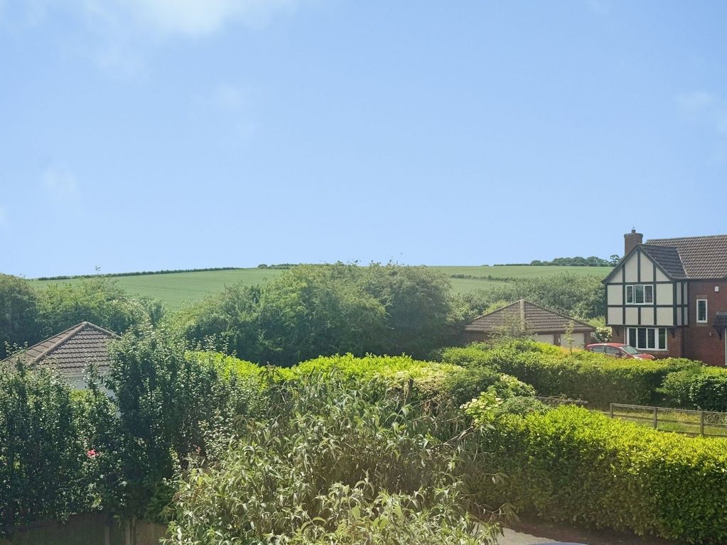 Property photo 2 of 24