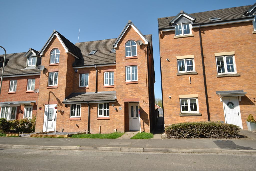 Property photo 1 of 12 Dsc_1045