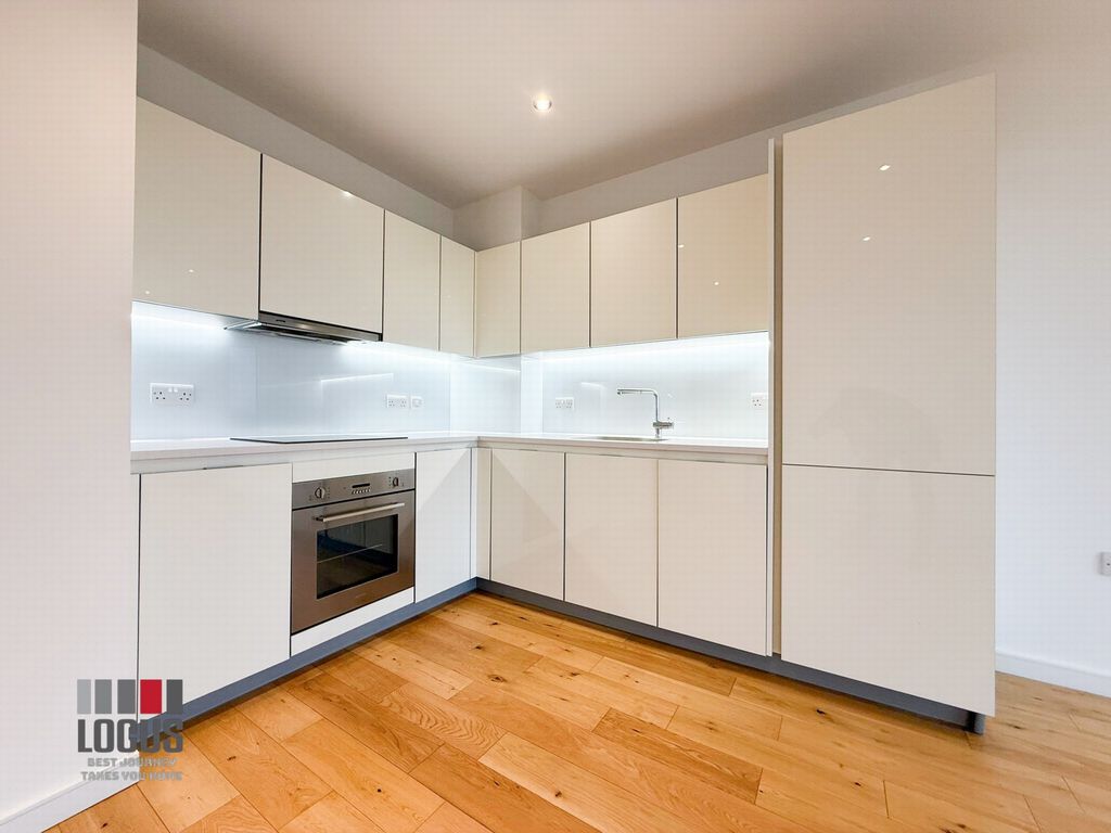 Property photo 3 of 12 Photo 3