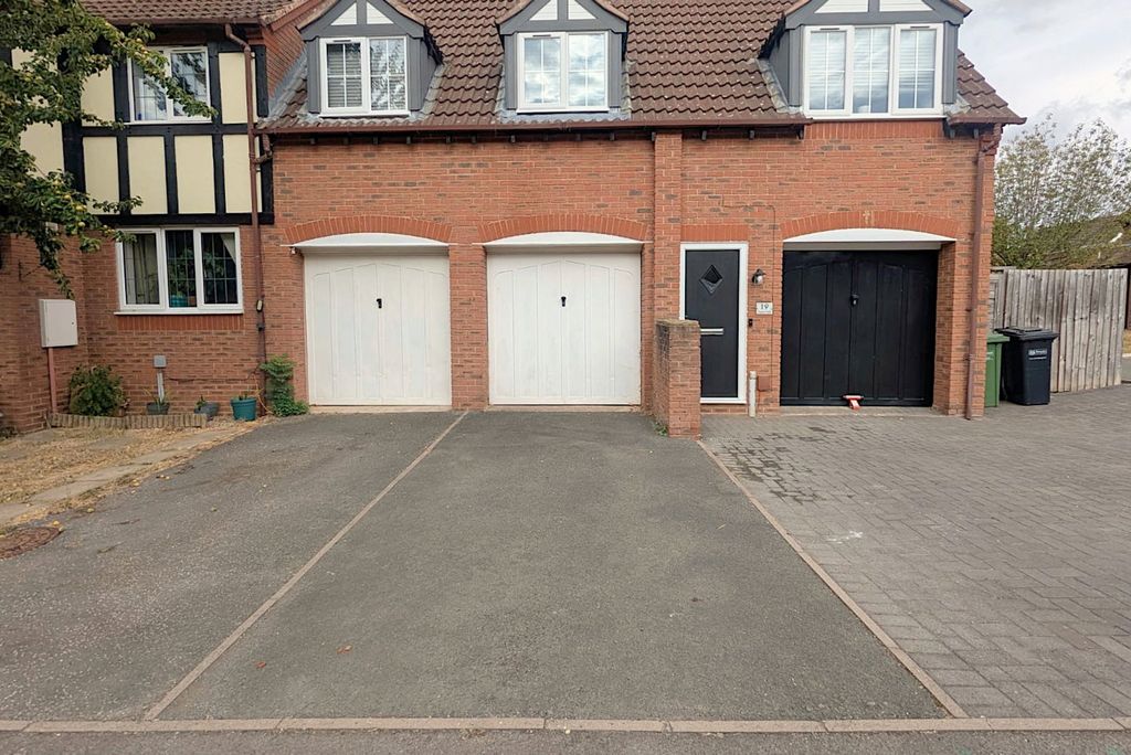 Property photo 3 of 16