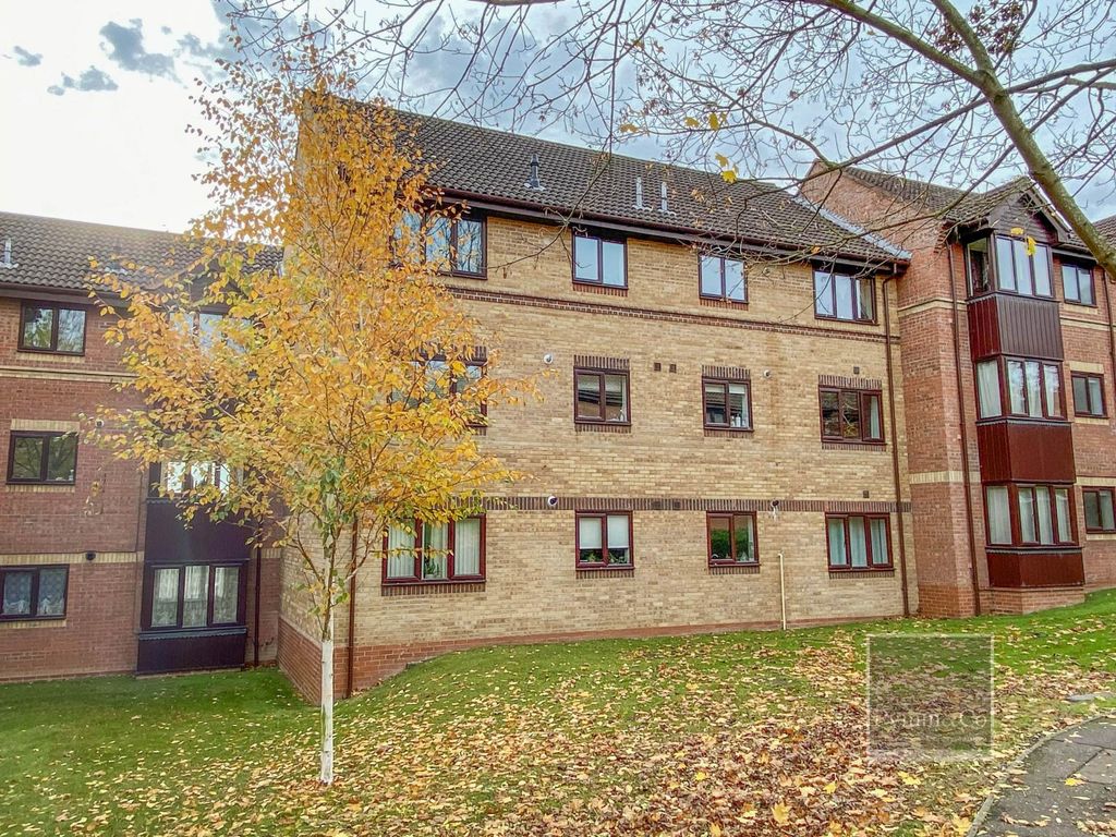 Property photo 1 of 9