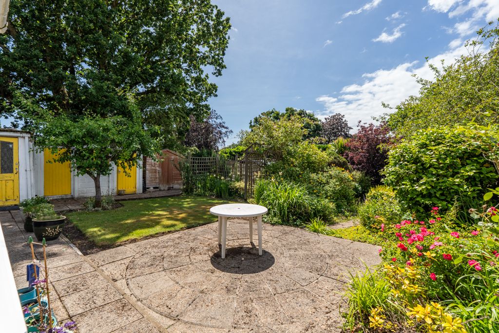 Property photo 3 of 20