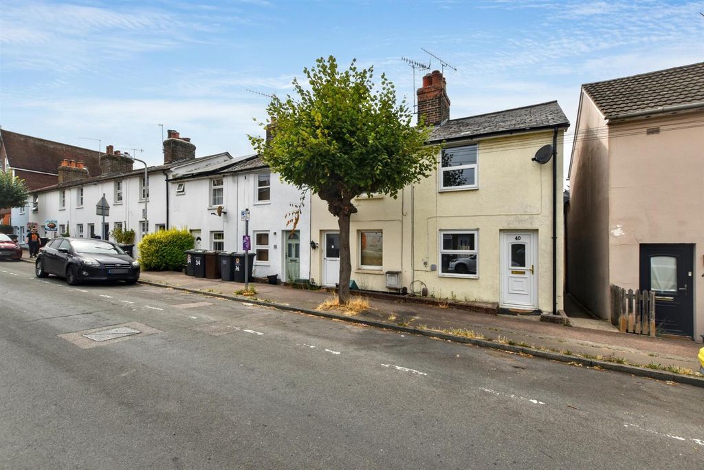 Property photo 1 of 7 8Dd9F181-48ce-48F1-987c-7Af89A388A5E.Jpg