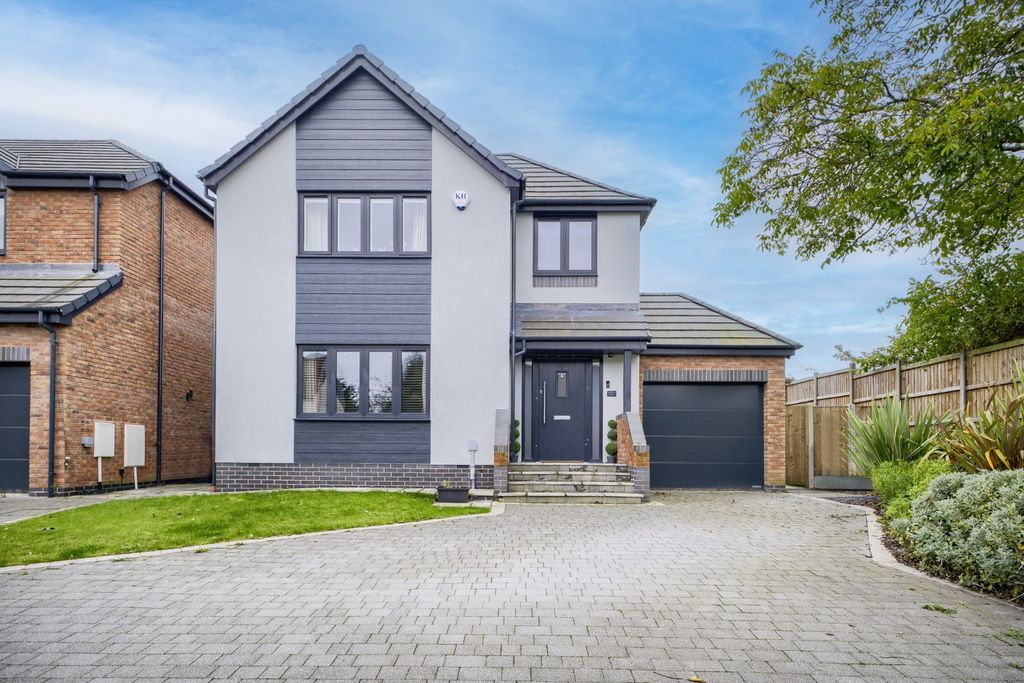 Property photo 1 of 16 Main Elevation