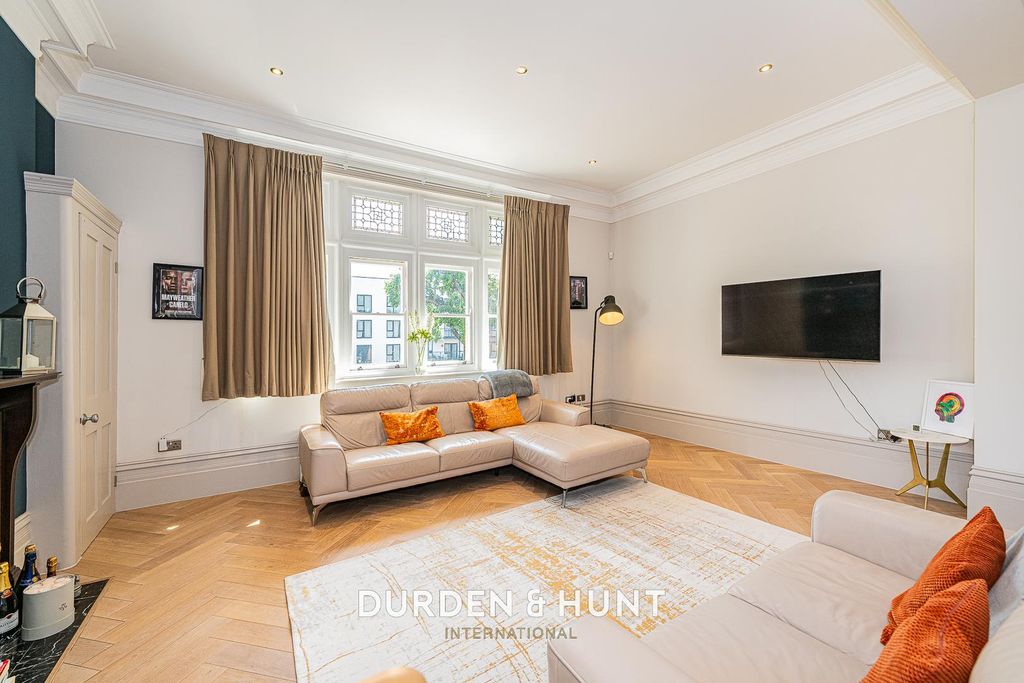 Property photo 3 of 27 Grange-17.Jpg