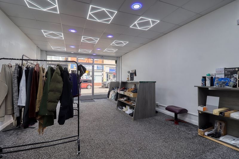 Property photo 3 of 8 Shop Floor