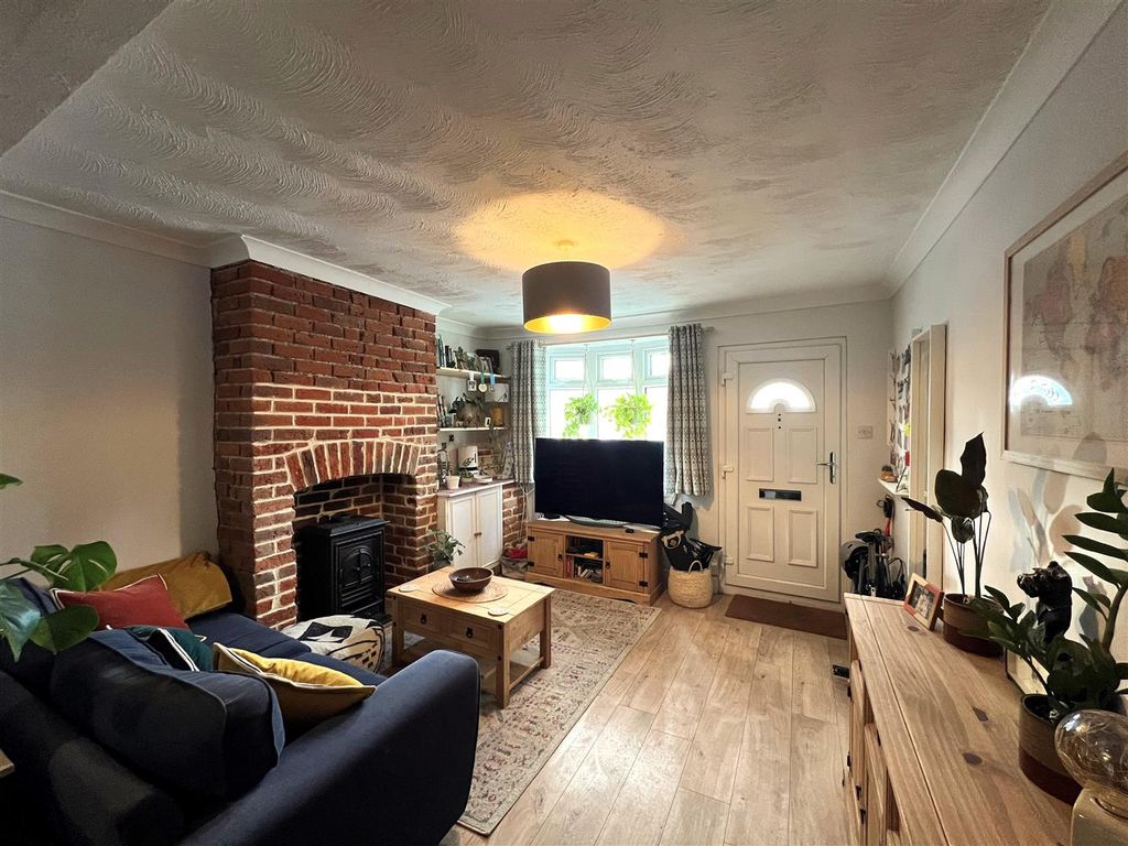 Property photo 3 of 17 Coopers Estate Agents