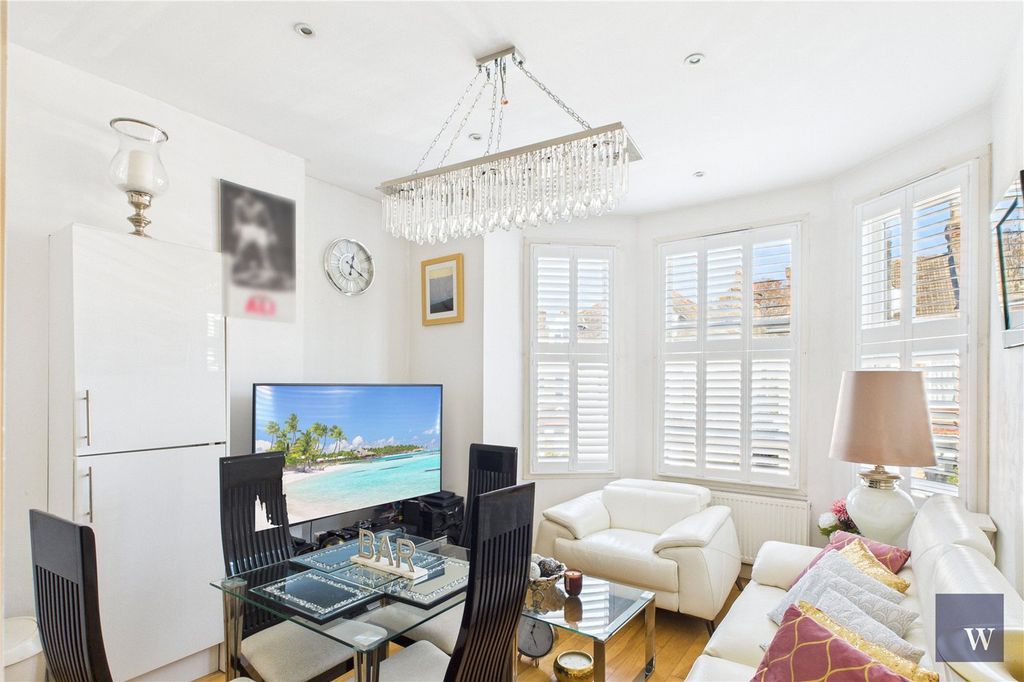 Property photo 2 of 11 Picture No. 05