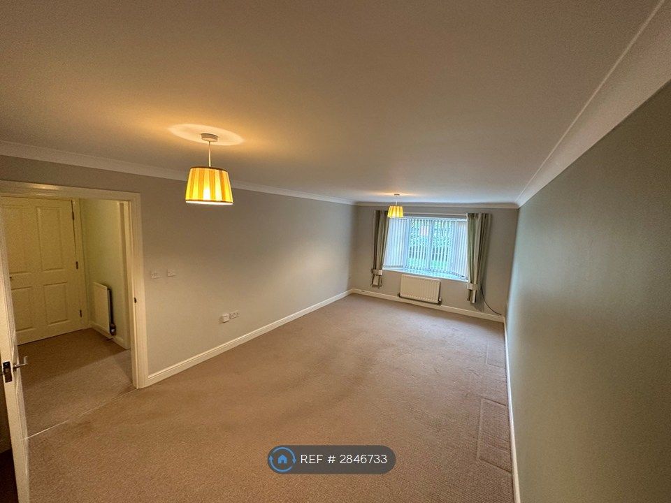 Property photo 2 of 9 Living Room