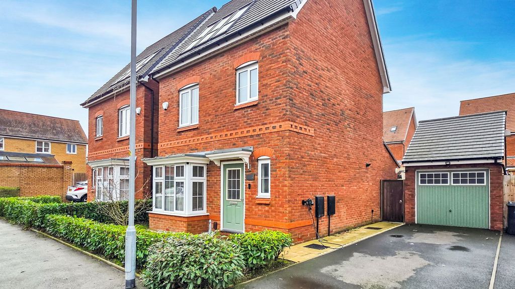 Property photo 1 of 30