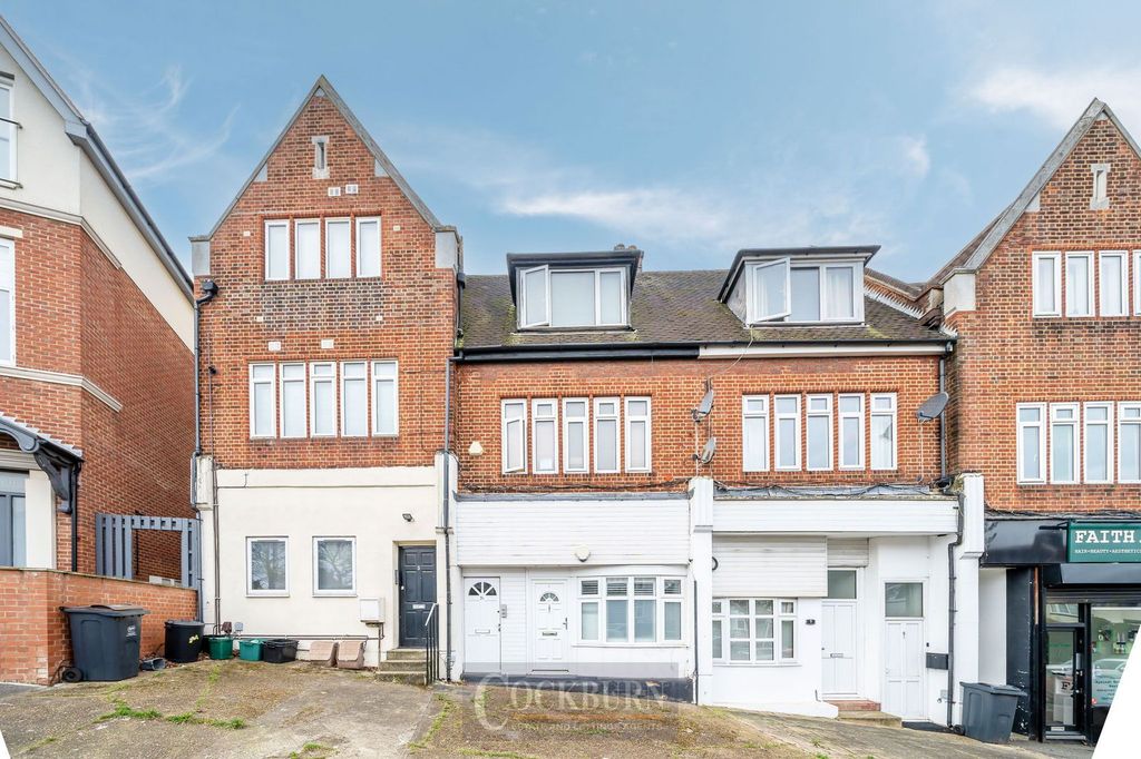 Property photo 2 of 15