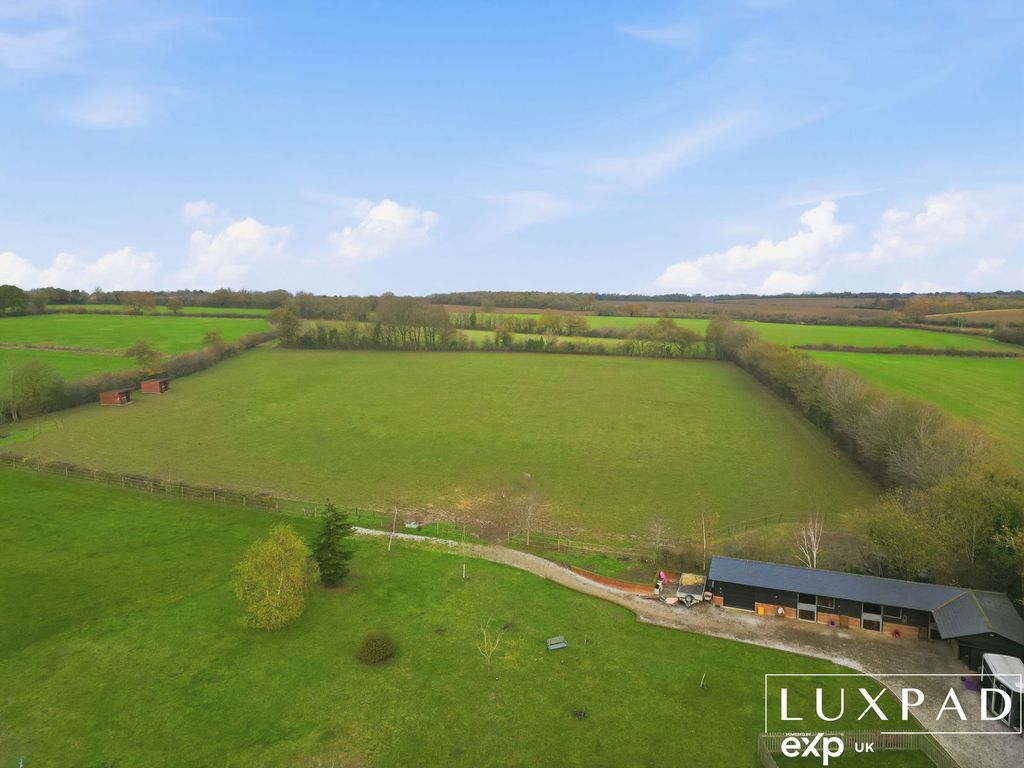 Property photo 3 of 33