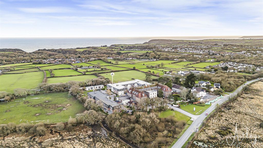 Property photo 3 of 25 14-Dji_20260313174212_0057_D.Jpg