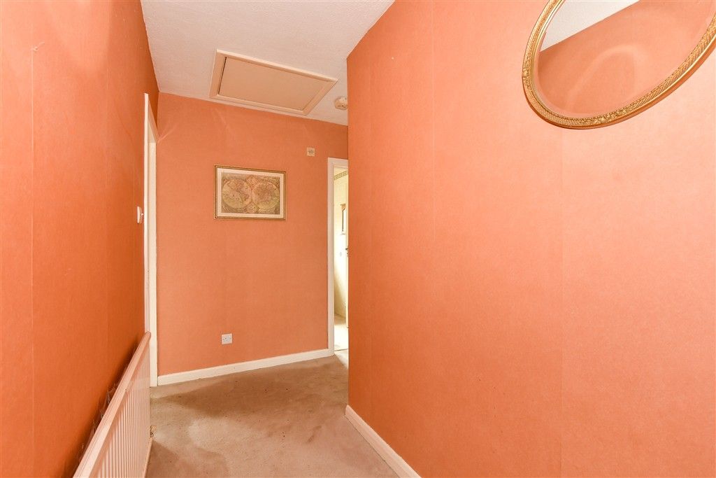 Property photo 2 of 12 Hallway