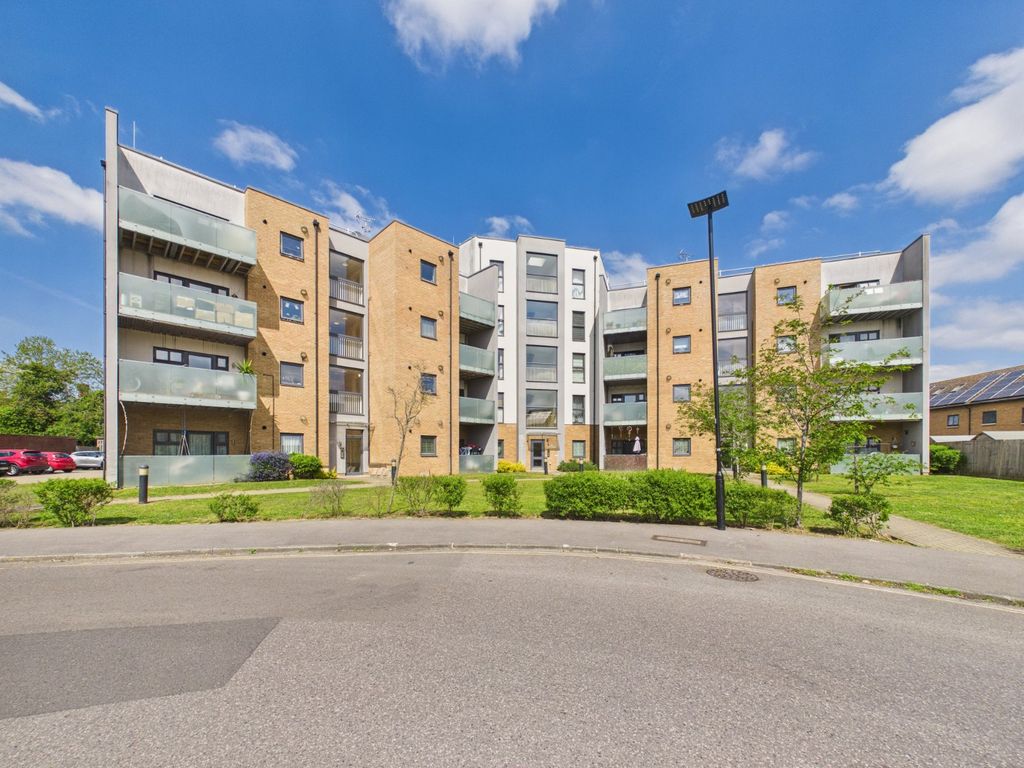 Property photo 1 of 10 Picture No. 02