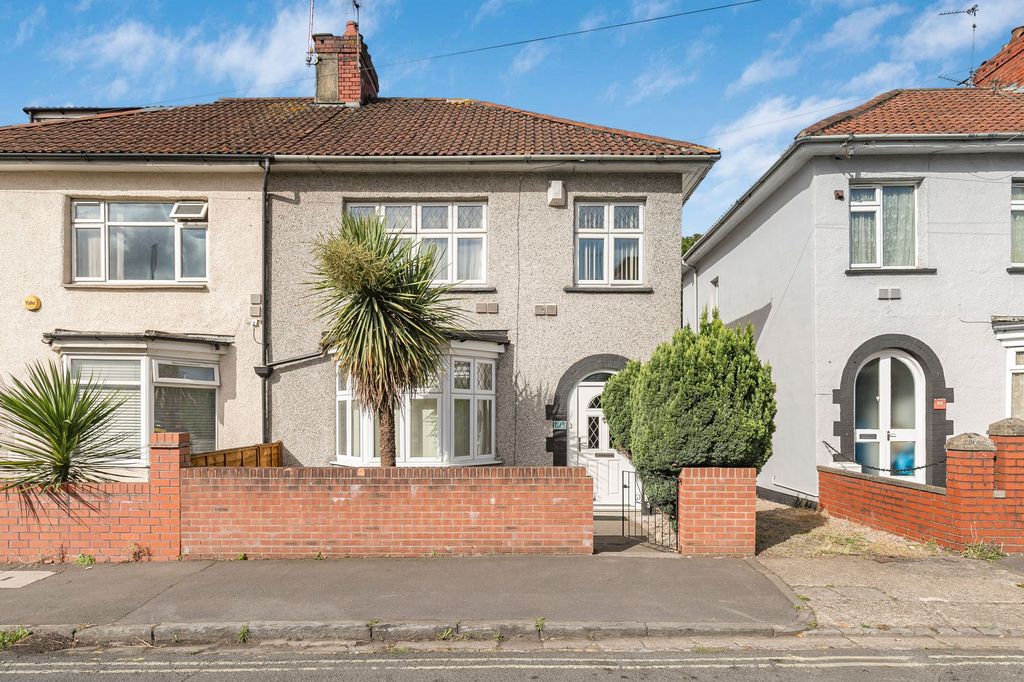 Property photo 1 of 26