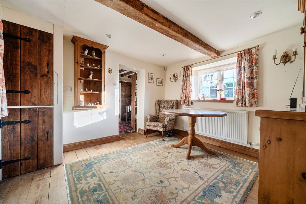 Property photo 3 of 21 Picture No. 04