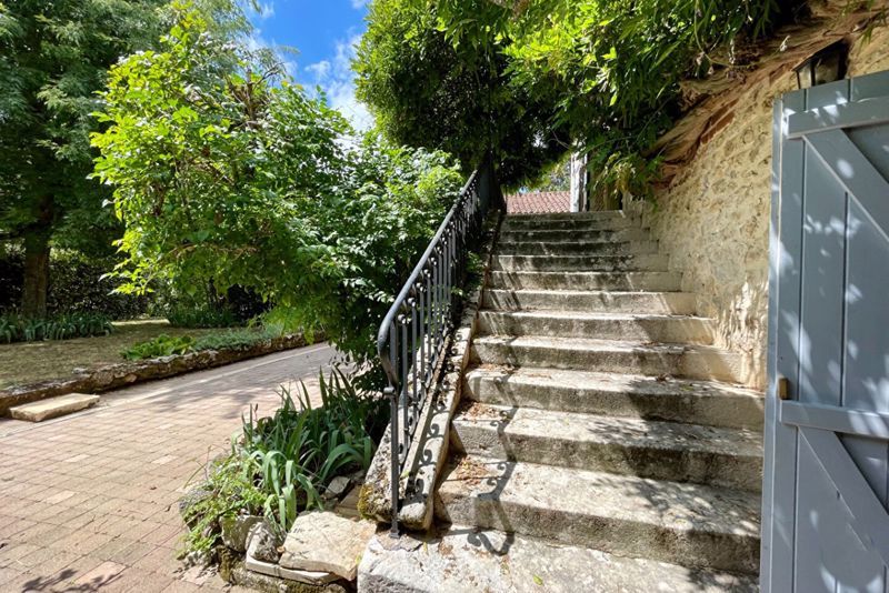 Property photo 3 of 20 Photo 3