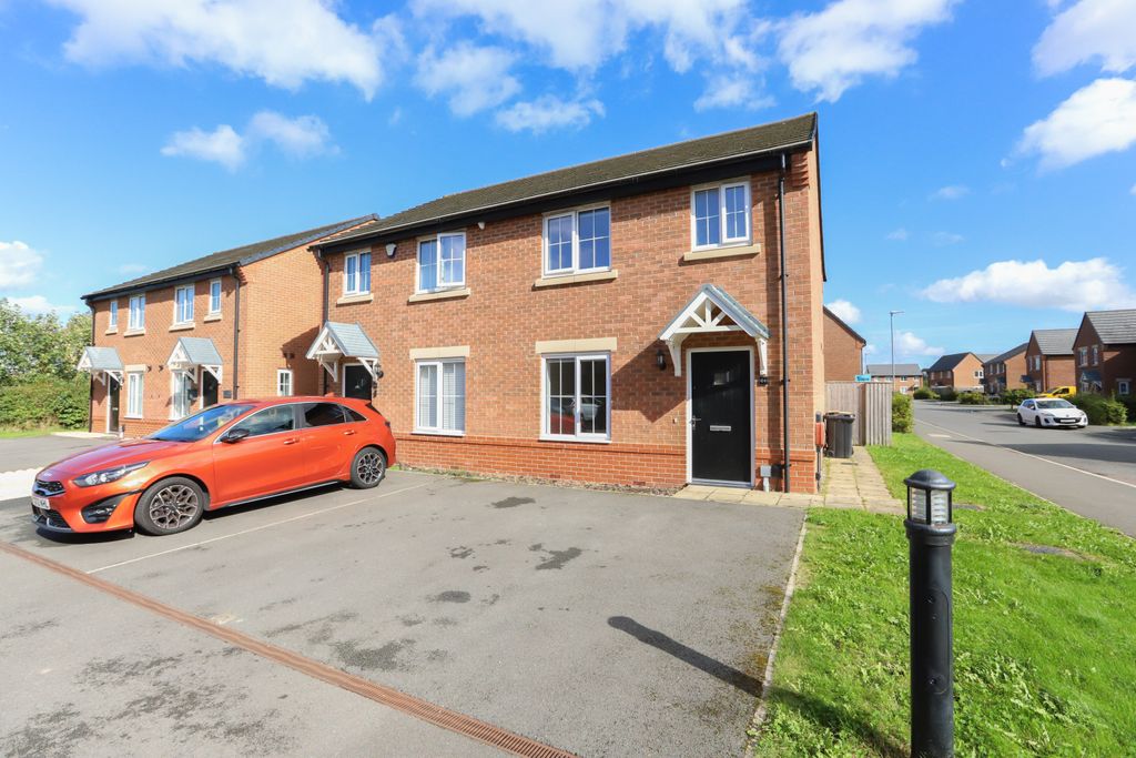 Property photo 1 of 16 1