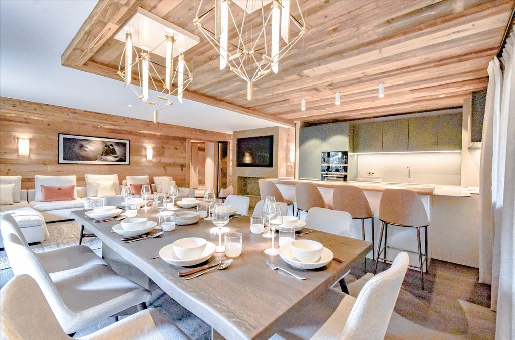Property photo 1 of 12 Luxury 3 Bedroom Off Plan Apartment 30 Seconds Walk From Theslopes - Ready To Move Into!