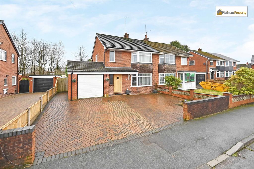 Property photo 1 of 20 Rhm_5081.Jpg