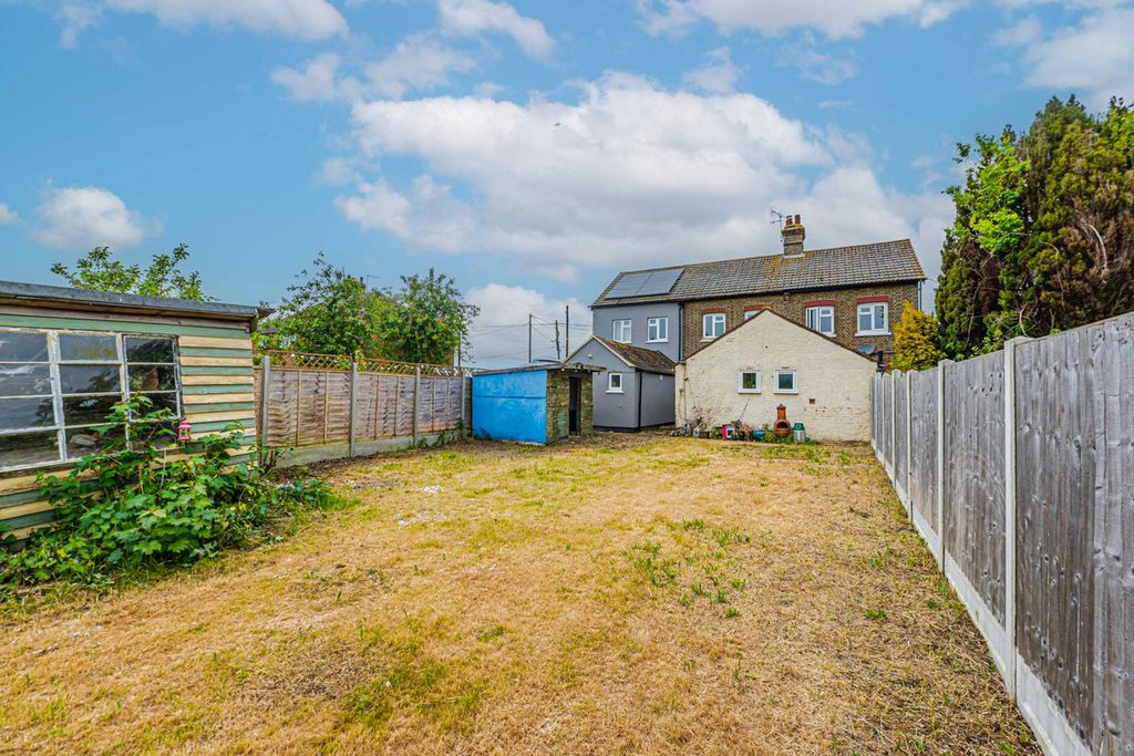 Property photo 2 of 22