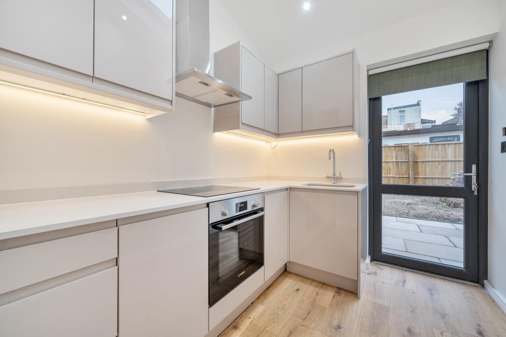 Property photo 2 of 14 Kitchen