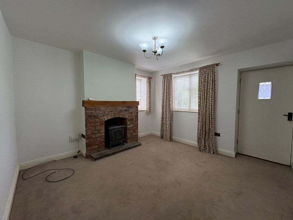 Property photo 2 of 12 Picture No. 20