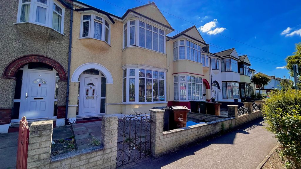 Property photo 1 of 8